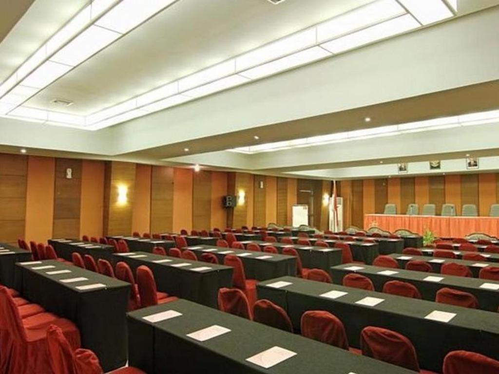 Hotel Pangeran City Παντάνγκ Εξωτερικό φωτογραφία
