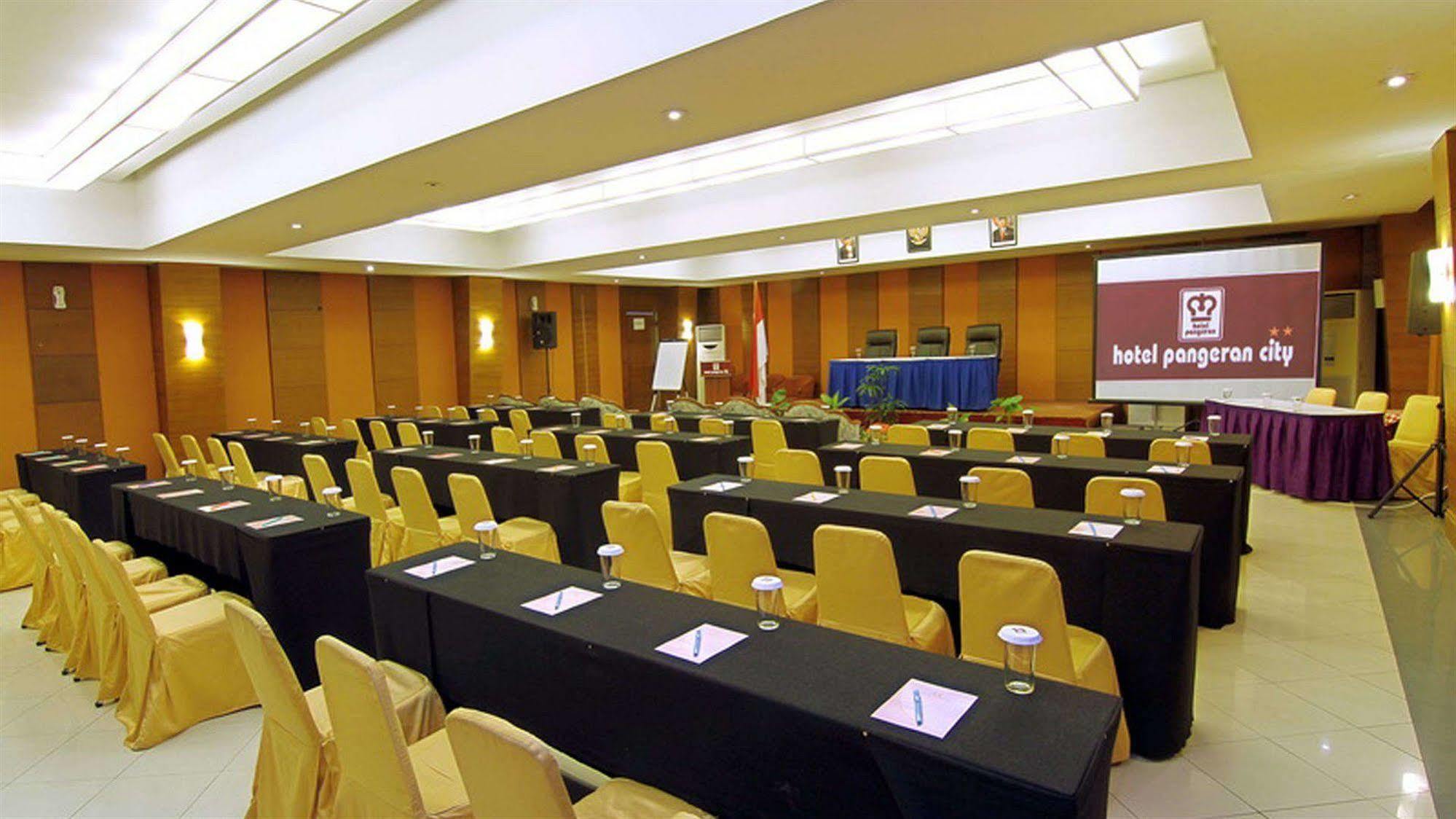 Hotel Pangeran City Παντάνγκ Εξωτερικό φωτογραφία